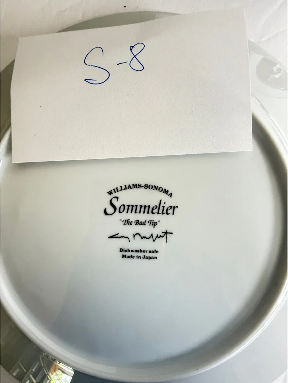 Williams-Sonoma Sommelier The Bad Tip Plates Set of 6 Storage Location S-8